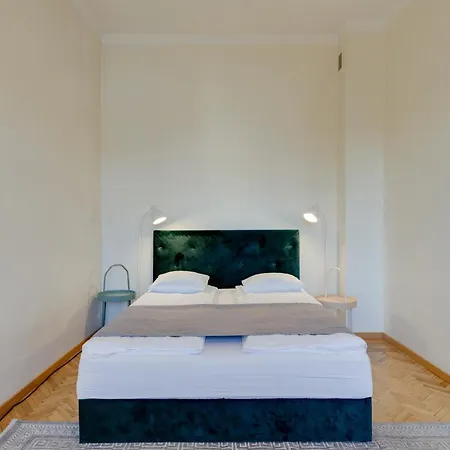 Tyzen39&38 Luxury דירה וילנה