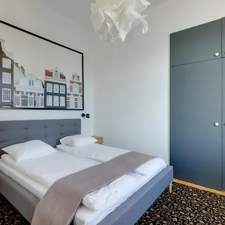 Tyzen39&38 Luxury Apartment