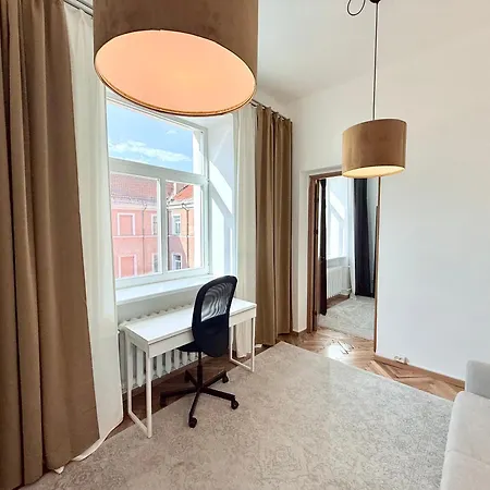 Tyzen39&38 Luxury Apartment *