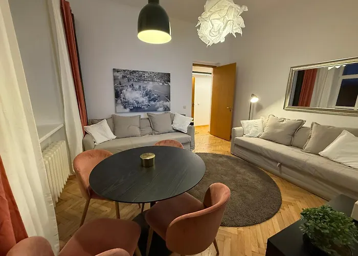 Tyzen39&38 Luxury Apartman *