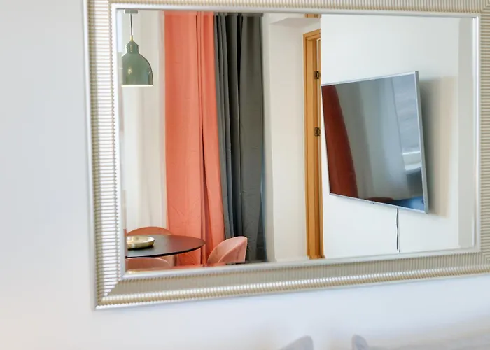 Tyzen39&38 Luxury Apartman *