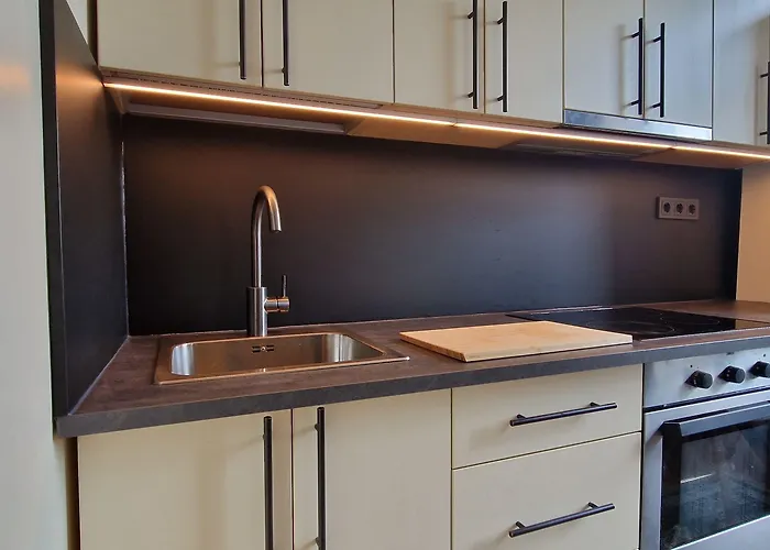 Tyzen39&38 Luxury Apartment *